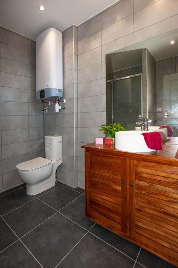 Jardin Des Ursulines Saint-Emilion Apartment Екстериор снимка